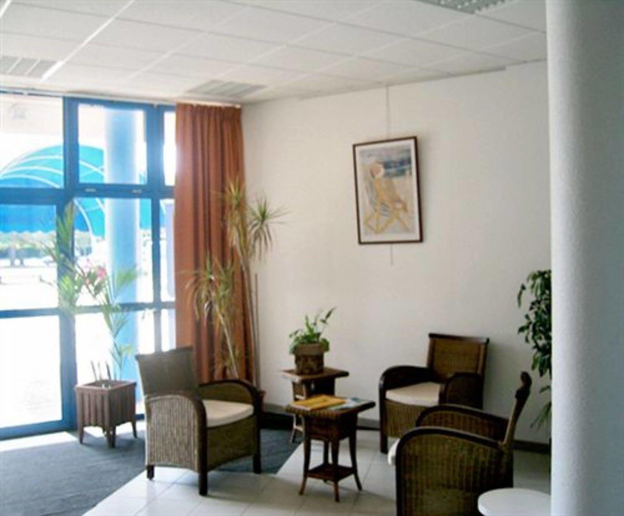 Residence Odalys Du Port Hourtin Eksteriør billede